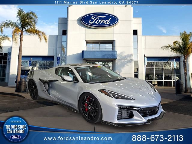 Used 2023 Chevrolet Corvette Z06 w/ Engine Appearance Package RWD image 1