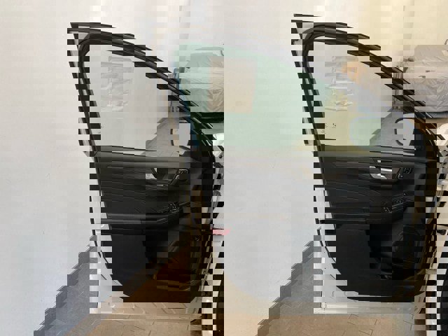 New 2024 Ford Escape SE w/ PHEV Premium Package image 14