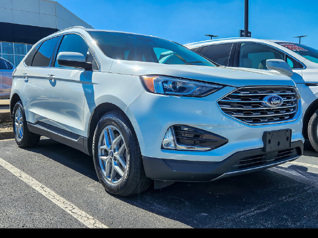 Used 2022 Ford Edge SEL w/ Convenience Package