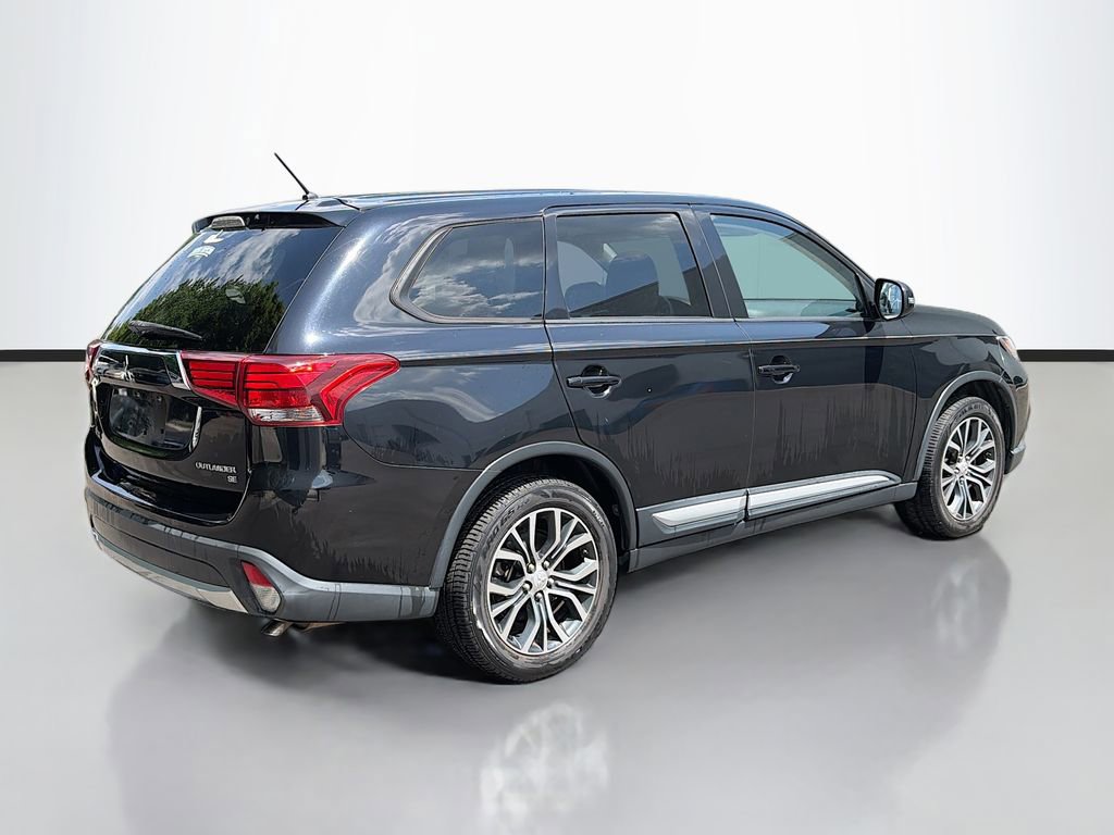 Used 2016 Mitsubishi Outlander SE FWD image 6