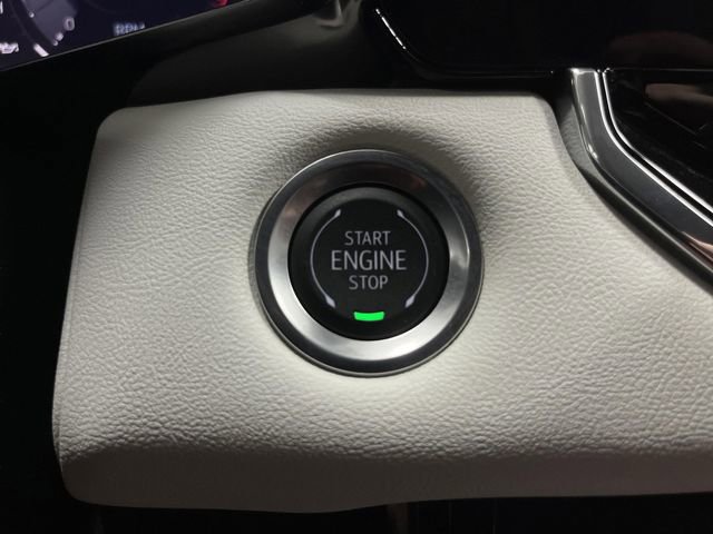 Used 2024 GMC Canyon AT4X image 24