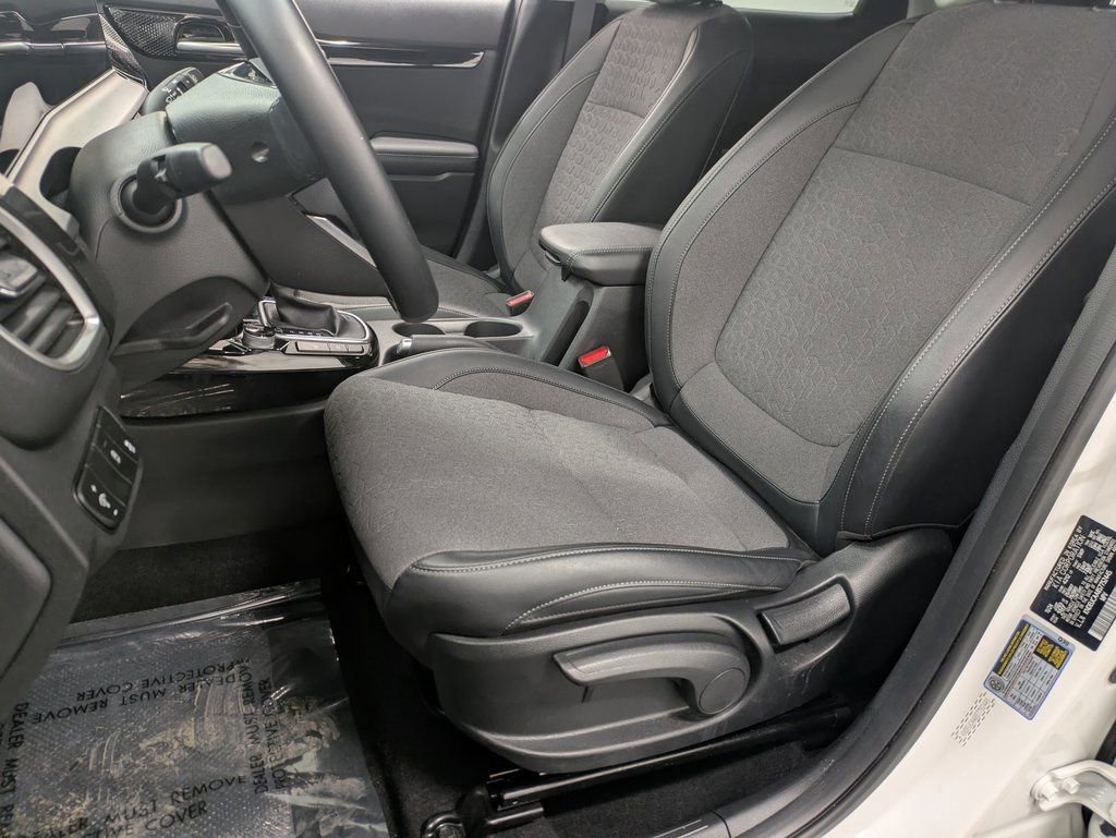 Used 2025 Kia Seltos S image 10