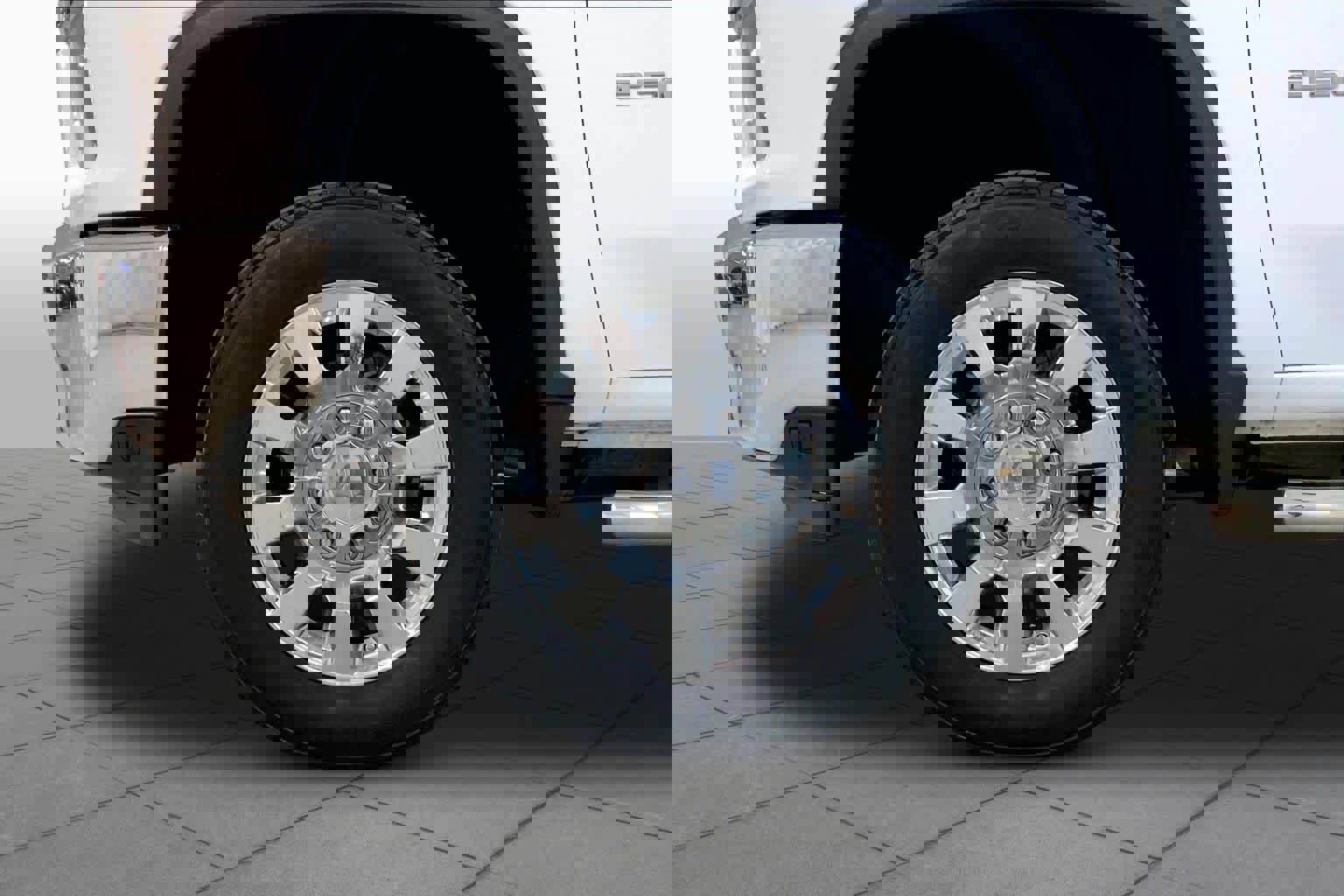 Used 2021 Chevrolet Silverado 2500 LT AWD/4WD image 10