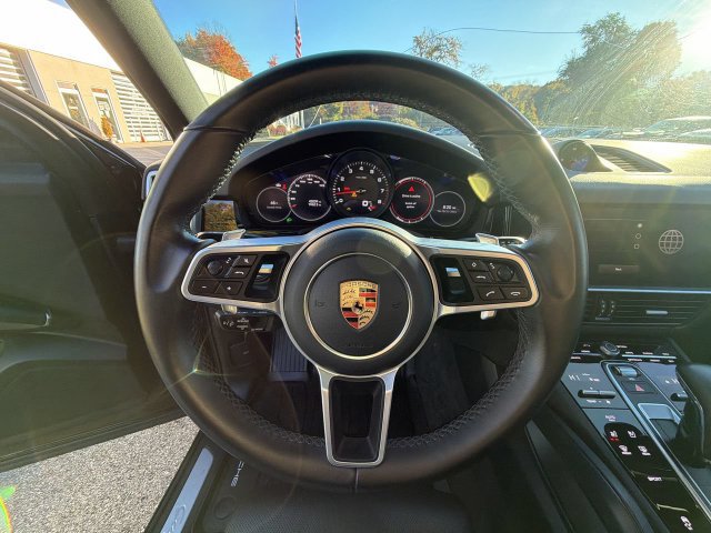 Used 2023 Porsche Cayenne AWD/4WD image 18