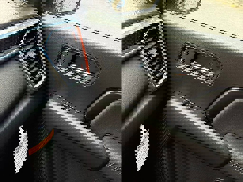 New 2026 GMC Canyon Elevation w/ Convenience Package image 35