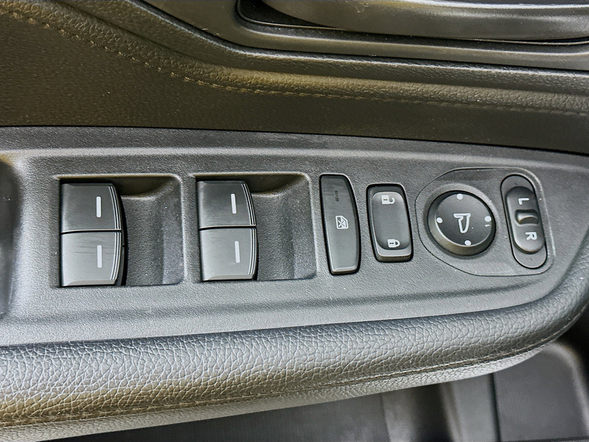 Used 2024 Honda Odyssey Sport image 15