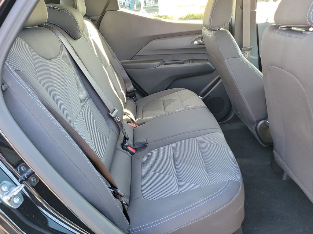 New 2027 Chevrolet Bolt LT w/ Comfort Package image 16