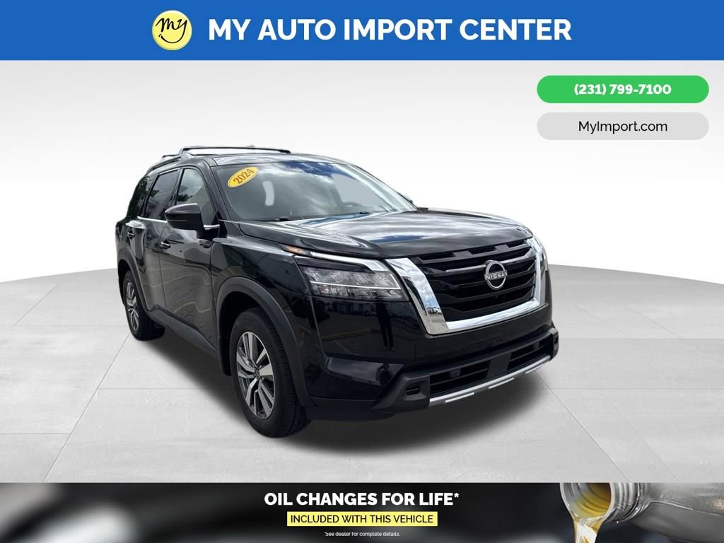 Used 2024 Nissan Pathfinder SL AWD/4WD image 1