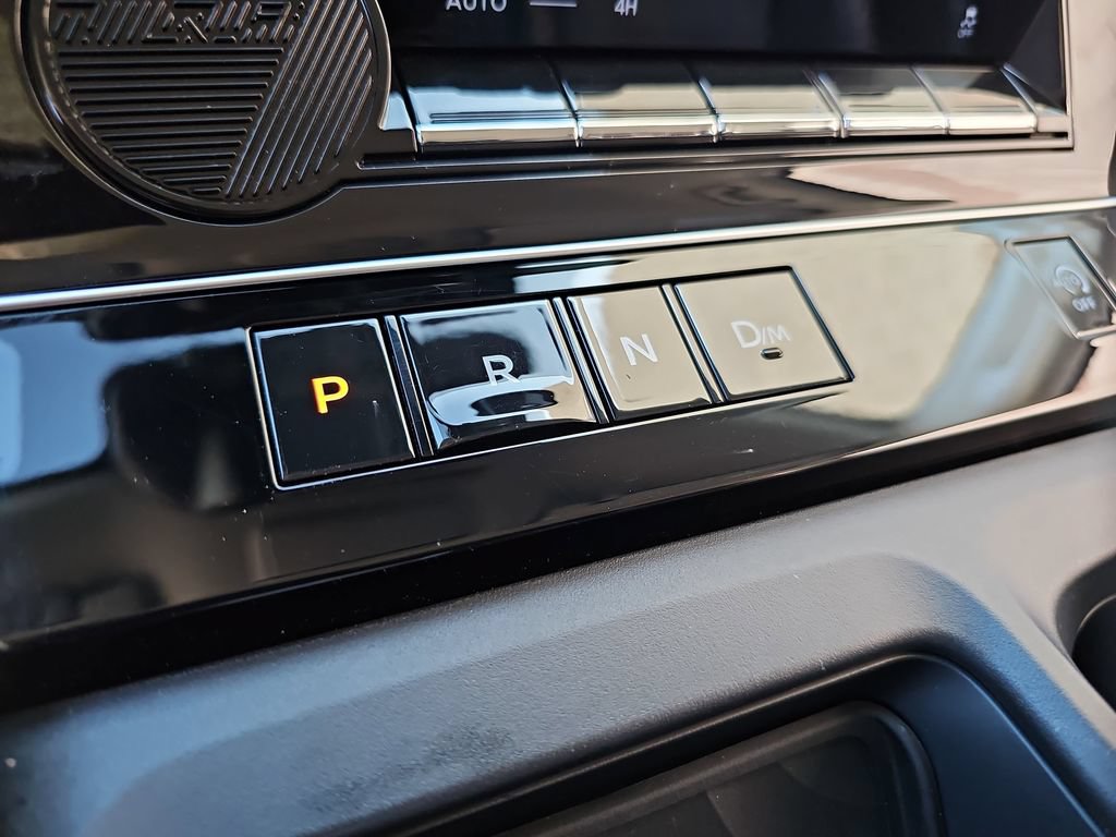 Used 2026 Nissan Armada SV AWD/4WD image 15