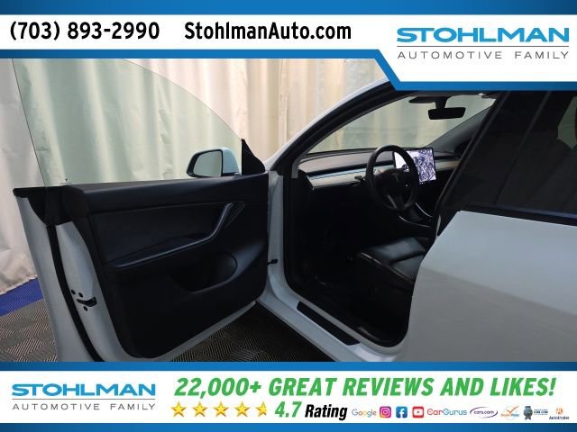 Used 2021 Tesla Model Y Long Range AWD/4WD image 11