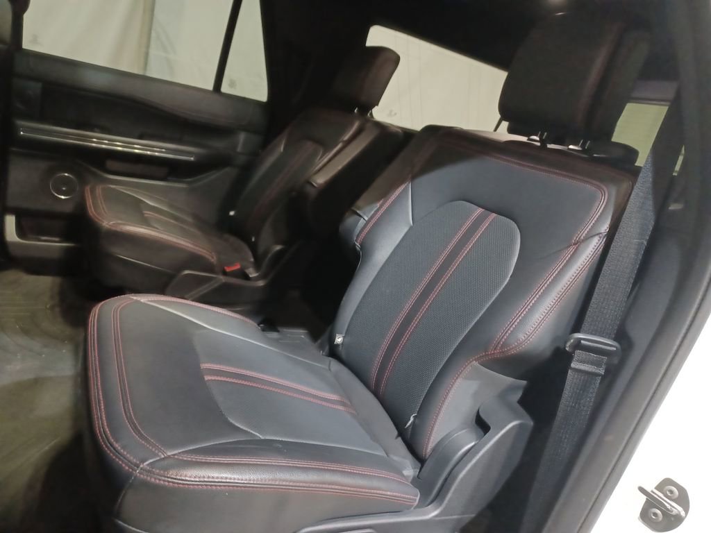 Used 2022 Ford Expedition Max Limited image 25