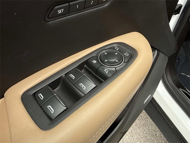 Used 2021 Cadillac XT5 Premium Luxury w/ Platinum Package image 10