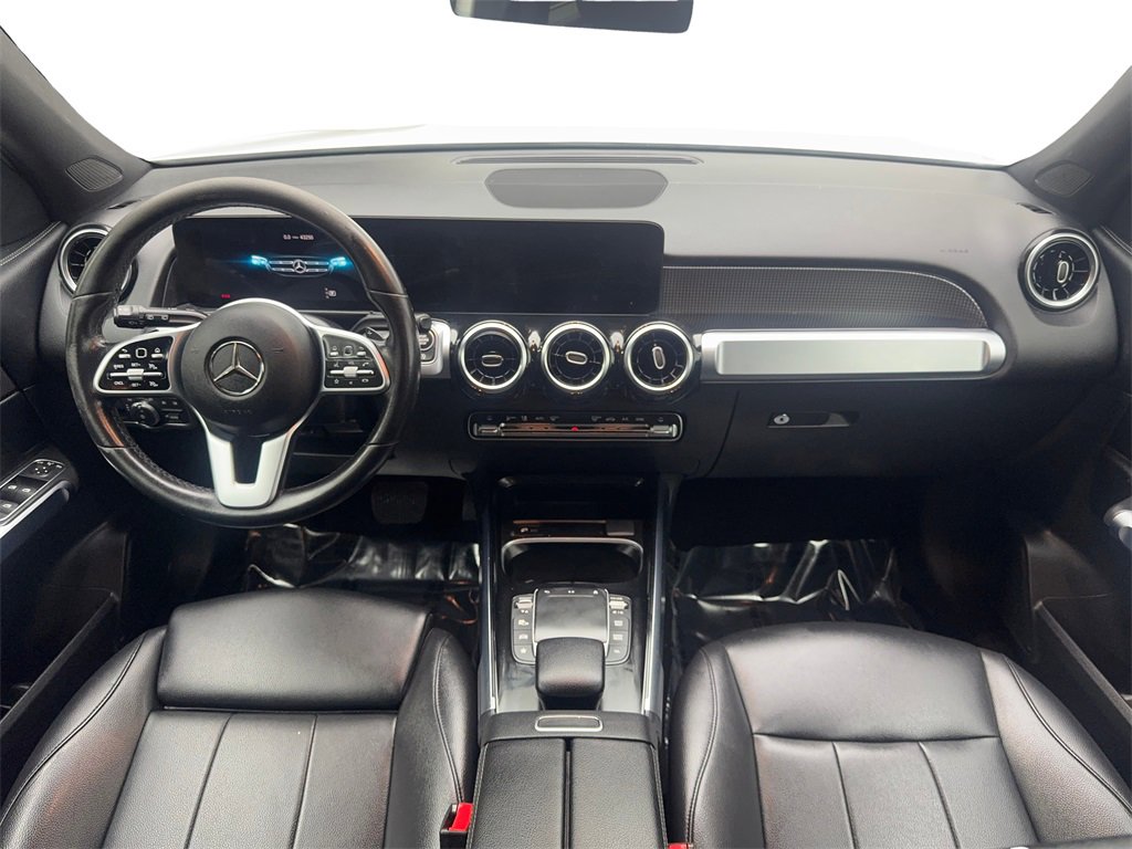 Used 2022 Mercedes-Benz GLB 250 w/ Premium Package Lite image 49