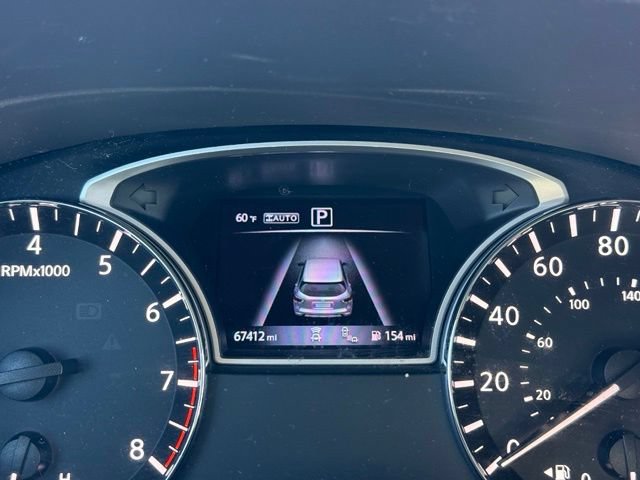 Used 2019 Nissan Pathfinder SV AWD/4WD image 12