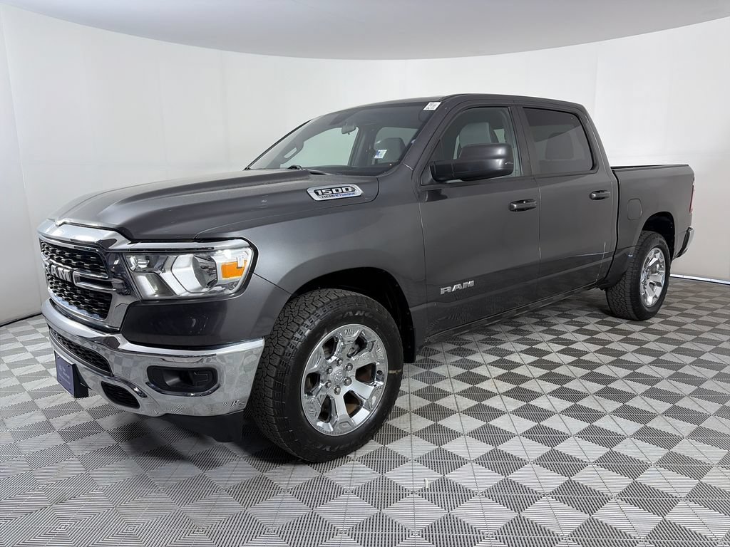 Used 2022 RAM 1500 Big Horn AWD/4WD image 3