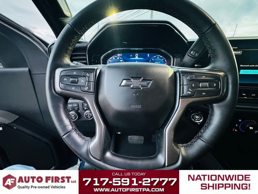 Used 2024 Chevrolet Silverado 2500 ZR2 w/ Technology Package image 12