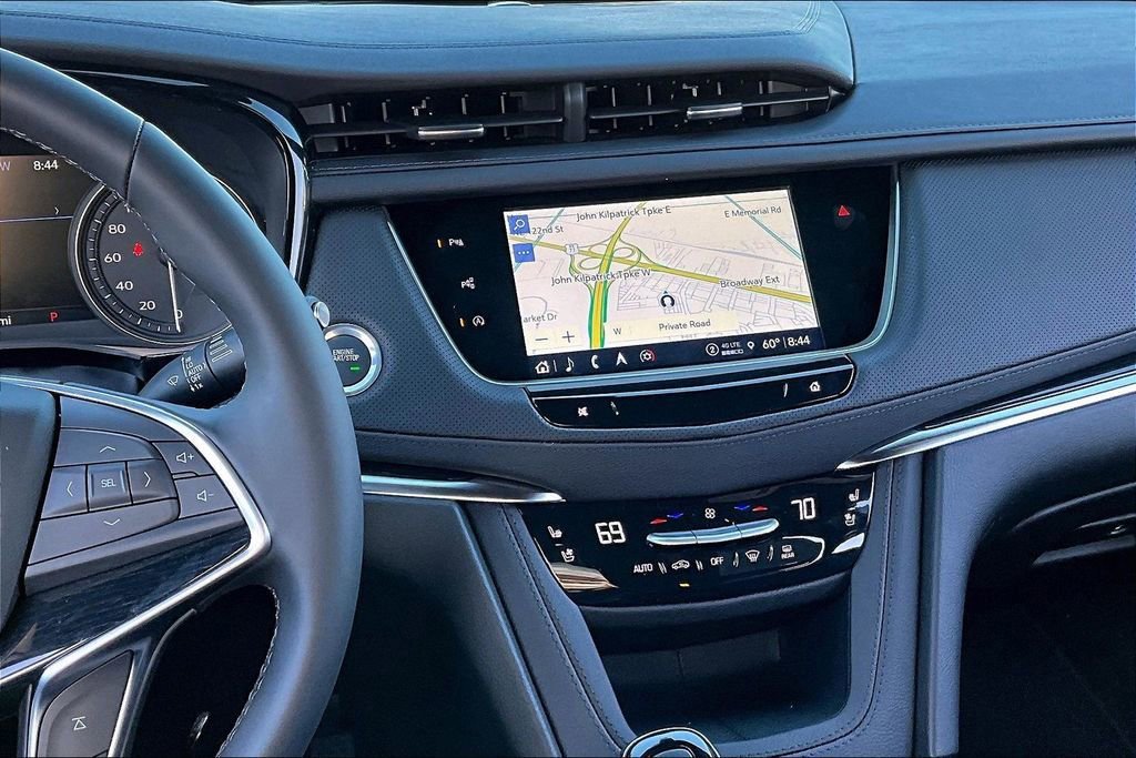 New 2026 Cadillac XT5 Premium Luxury w/ Driver Assist Package FWD image 7