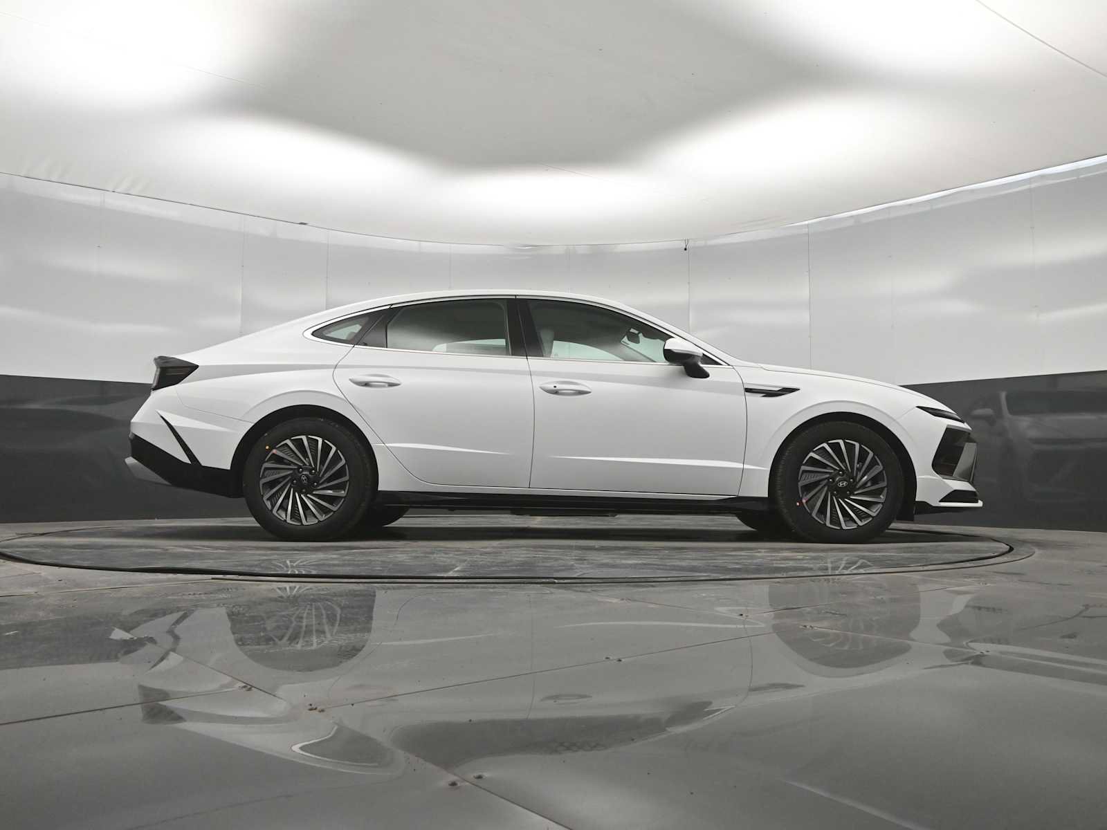 New 2026 Hyundai Sonata SEL FWD image 42