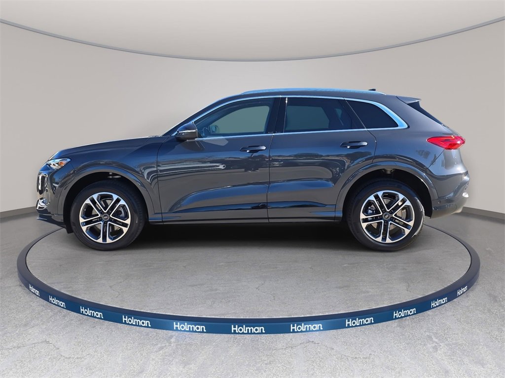 Certified 2025 Audi Q5 2.0T Premium w/ Convenience Package image 6