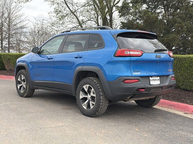 Used 2018 Jeep Cherokee Trailhawk image 7