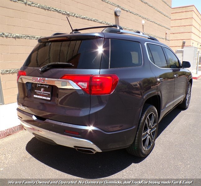 Used 2018 GMC Acadia Denali w/ Technology Package FWD image 5