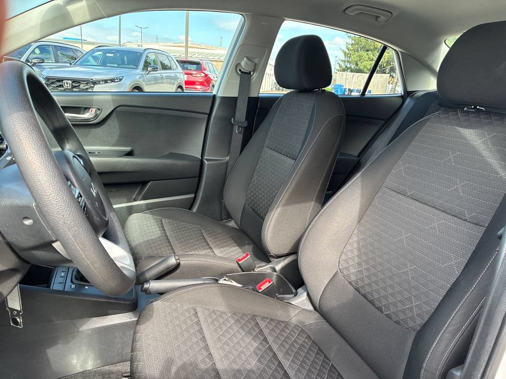 Used 2022 Kia Rio LX FWD image 11