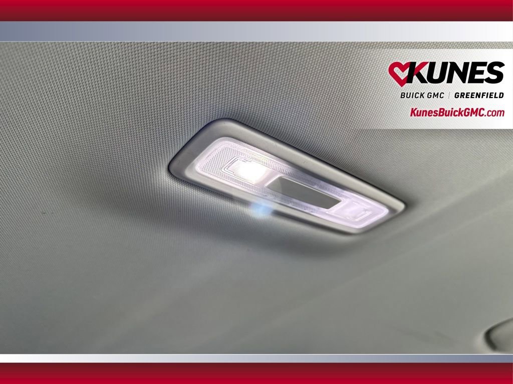 Used 2024 Buick Envision Preferred AWD/4WD image 31
