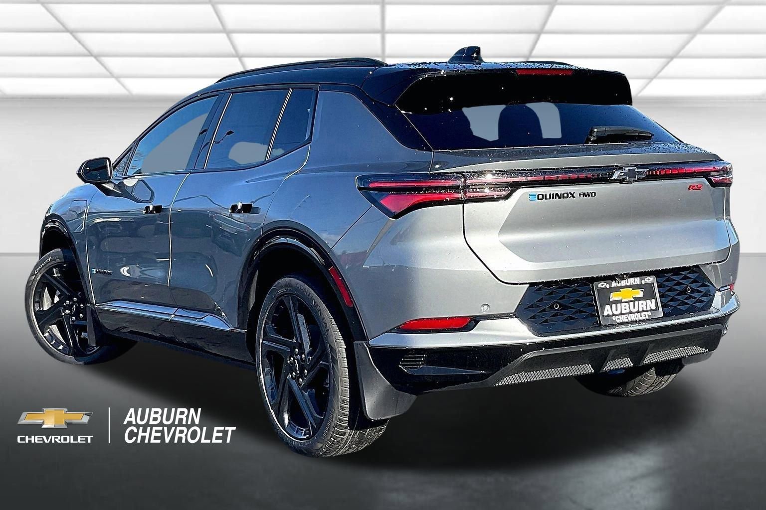 New 2026 Chevrolet Equinox EV RS AWD/4WD image 3
