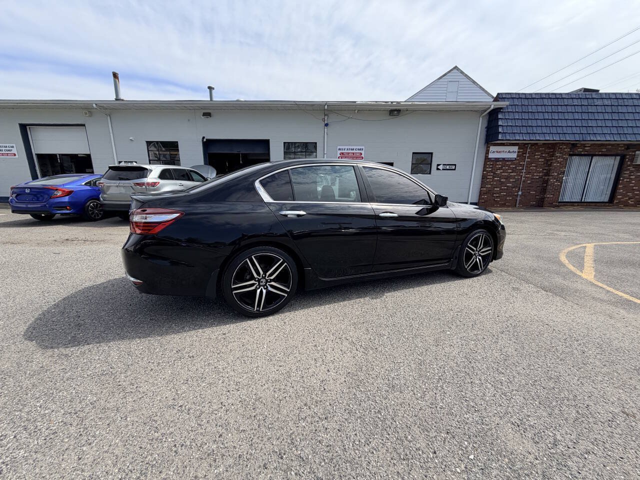 Used 2017 Honda Accord Sport image 51