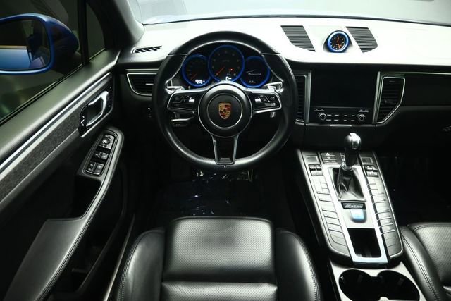 Used 2018 Porsche Macan GTS AWD/4WD image 5