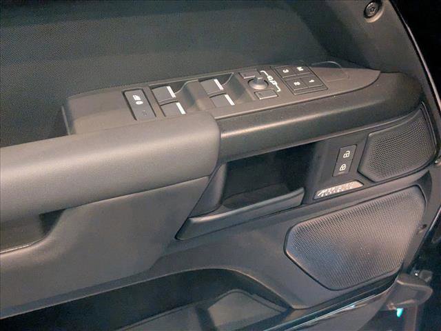 New 2026 Land Rover Defender 110 OCTA AWD/4WD image 13