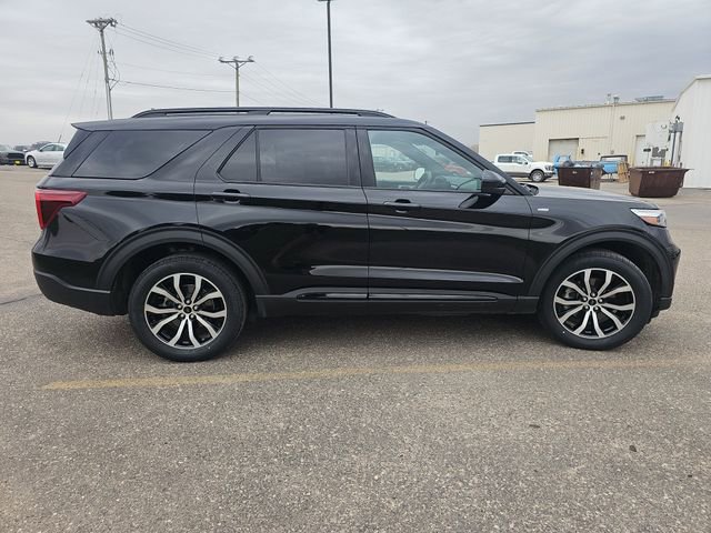 Used 2023 Ford Explorer ST-Line w/ Class IV Trailer Tow Package AWD/4WD image 6