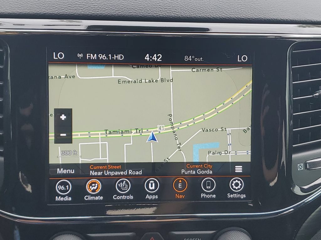 Used 2021 Jeep Grand Cherokee Laredo X RWD image 18