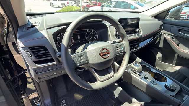 New 2026 Nissan Rogue SV AWD/4WD image 31