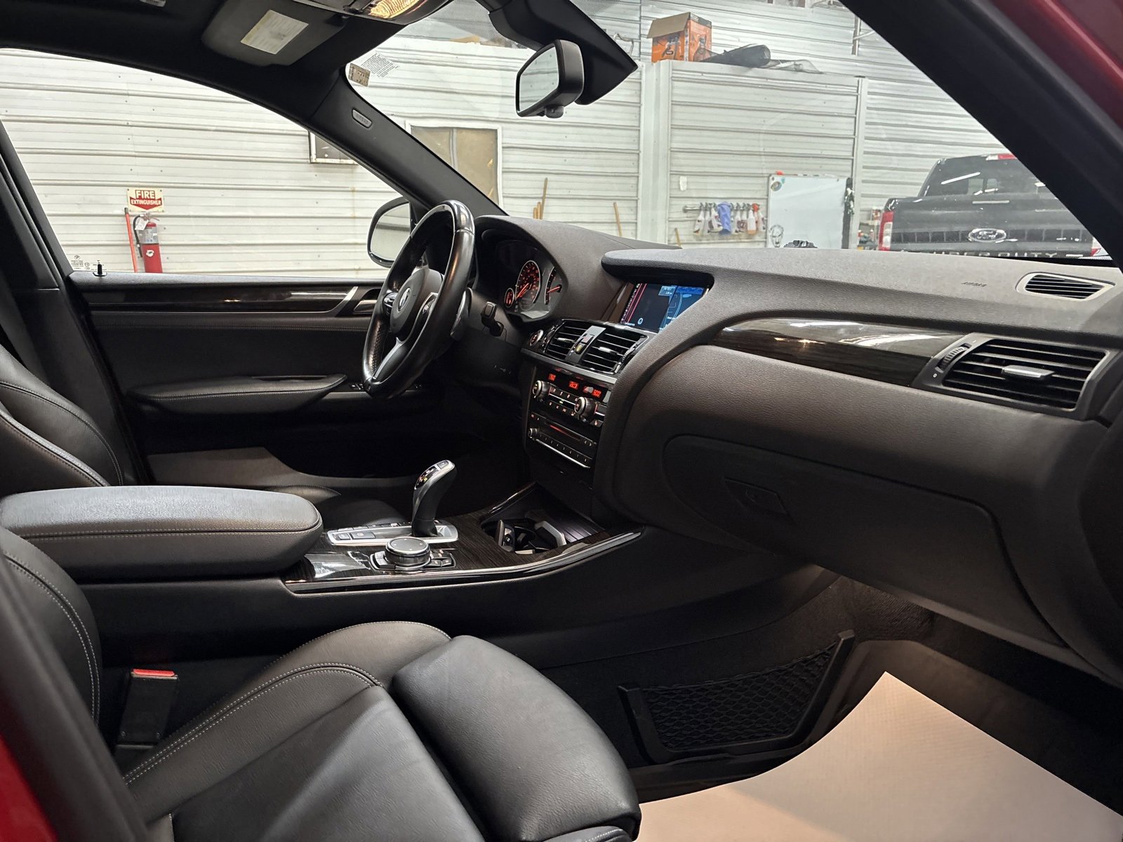 Used 2016 BMW X4 M40i image 25