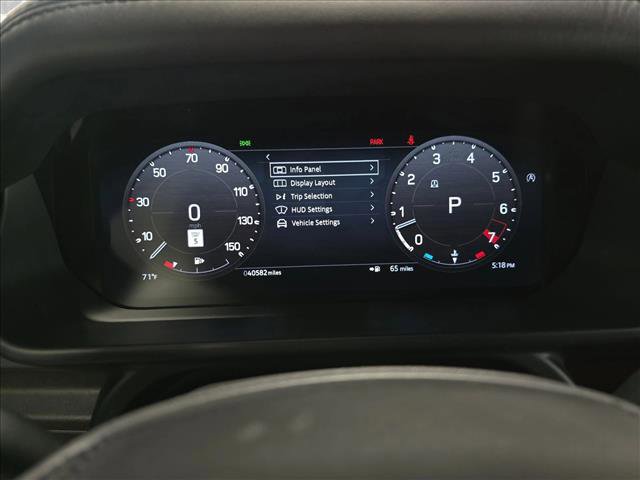 Used 2023 Land Rover Defender 130 X-Dynamic SE AWD/4WD image 19