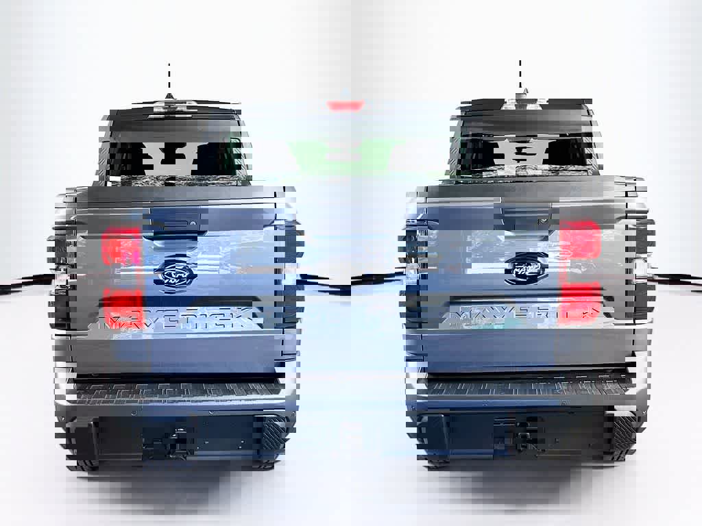 New 2025 Ford Maverick XLT w/ XLT Luxury Package image 5