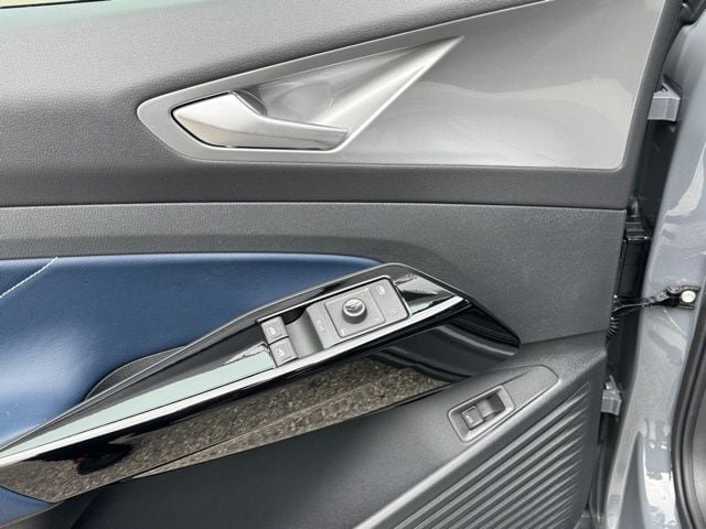 New 2025 Volkswagen ID.4 Pro S AWD/4WD image 31