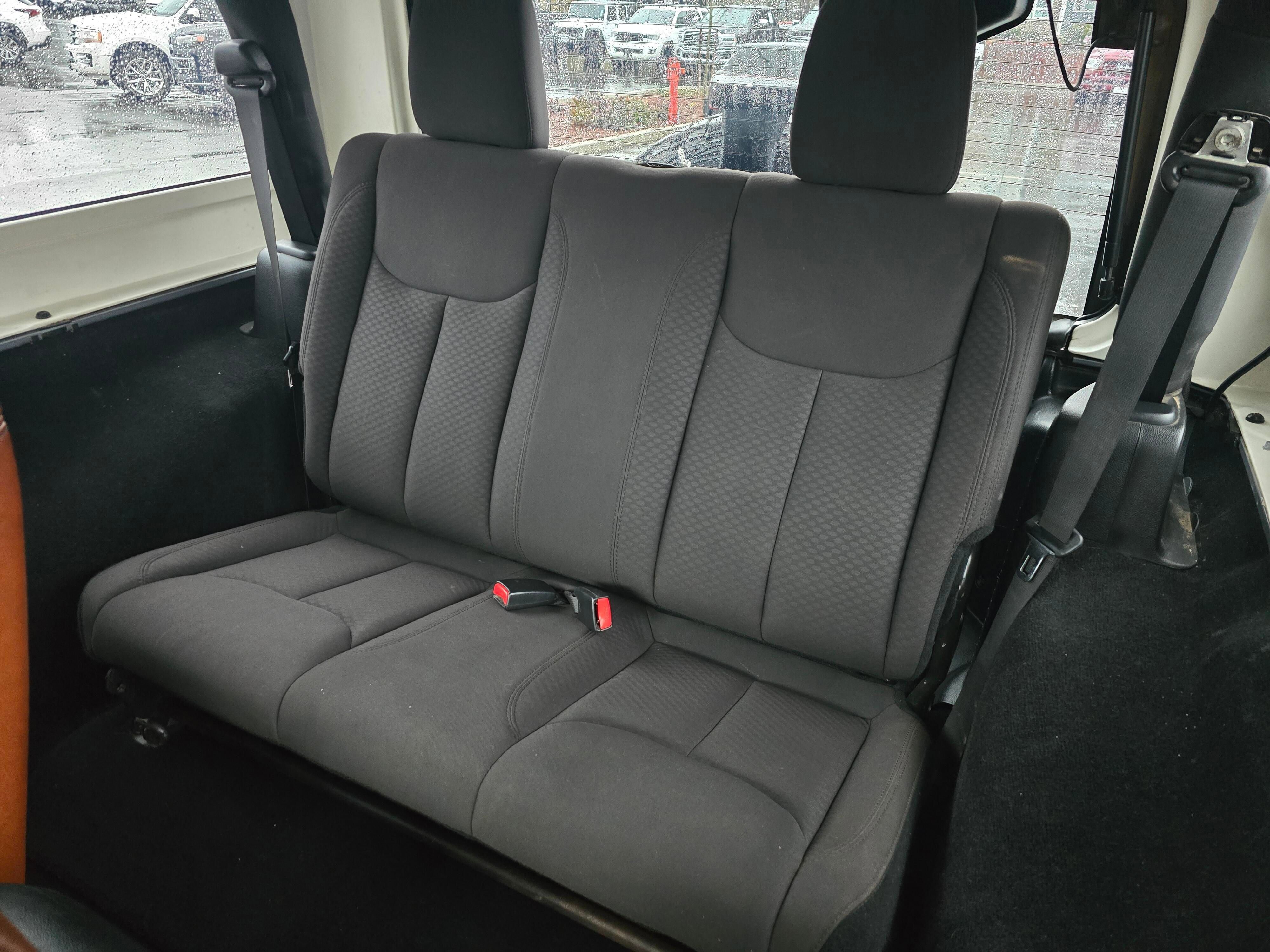 Used 2015 Jeep Wrangler Sport AWD/4WD image 25