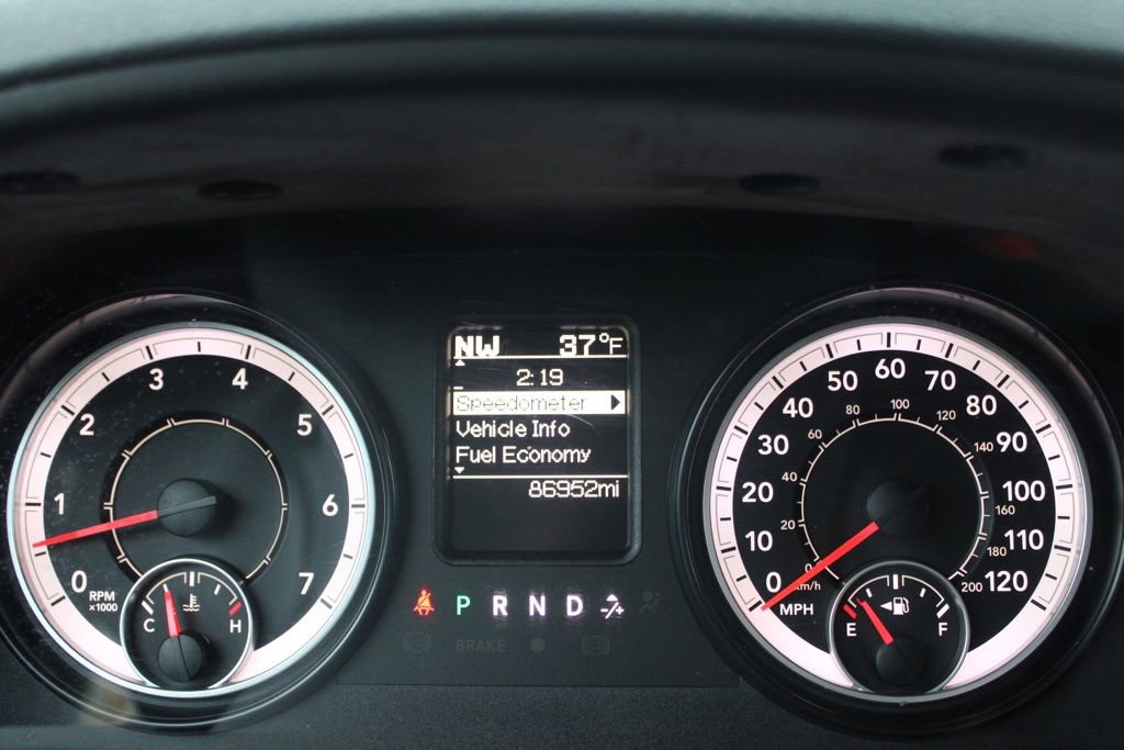 Used 2016 RAM 1500 Express image 30