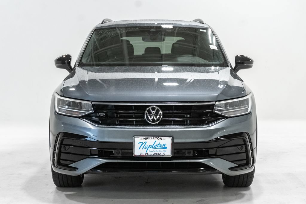 Used 2023 Volkswagen Tiguan SE R-Line AWD/4WD image 5