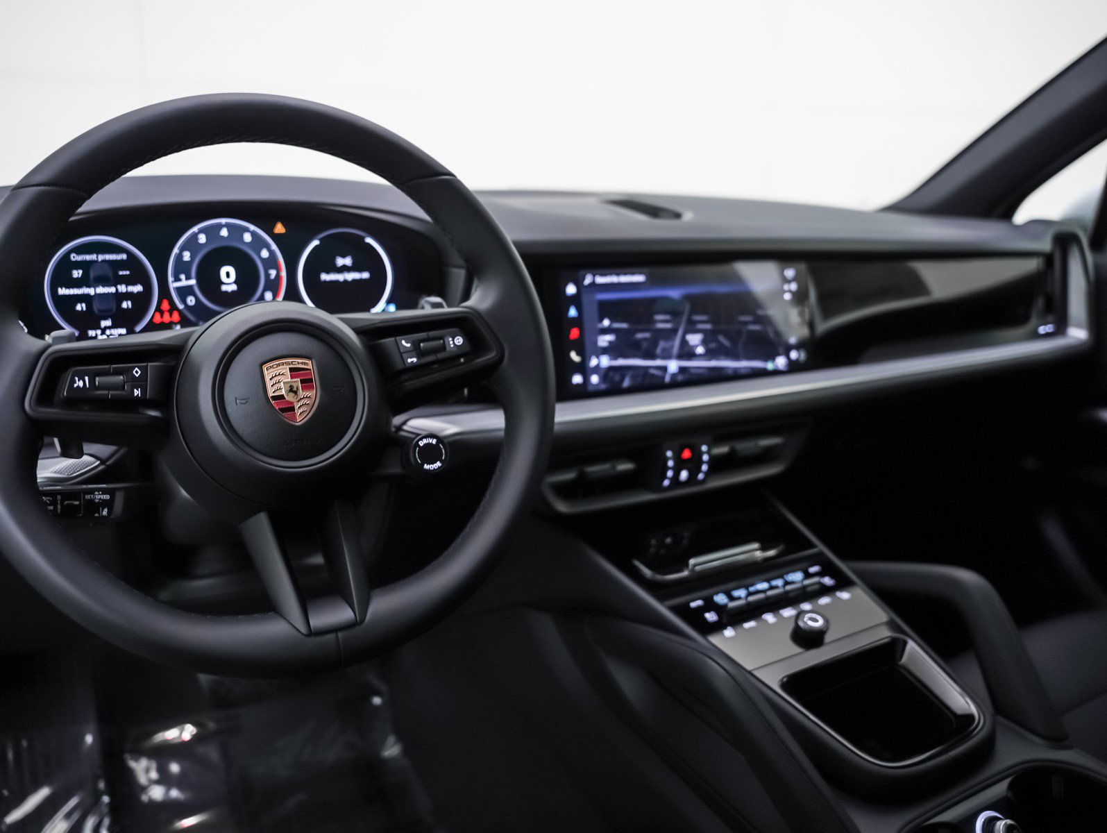 New 2026 Porsche Cayenne image 4