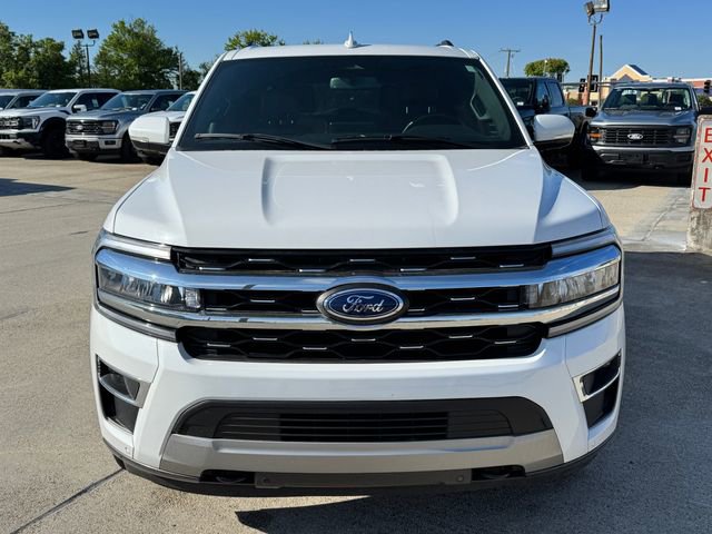 Used 2022 Ford Expedition Max Limited AWD/4WD image 2