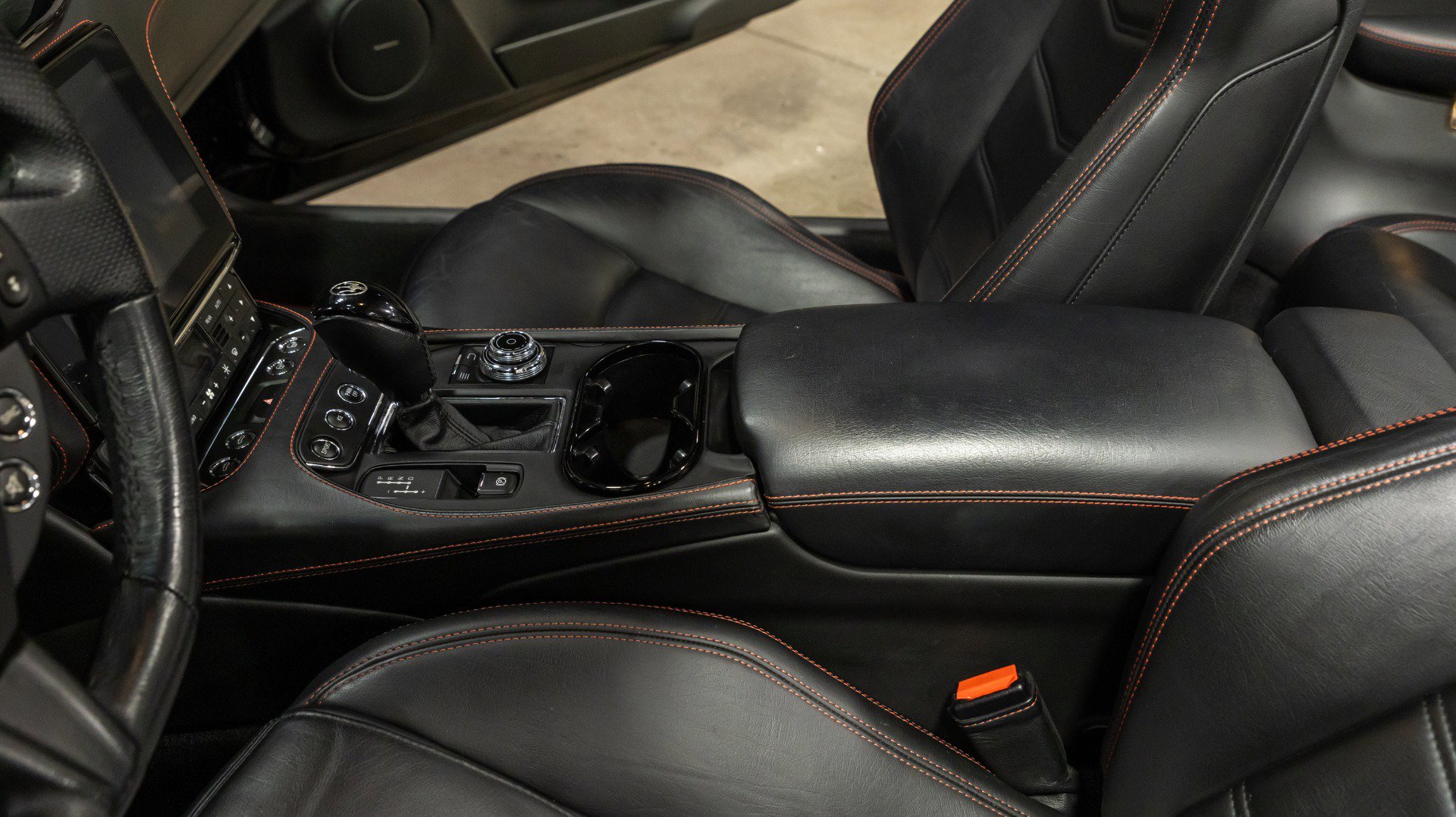 Used 2018 Maserati GranTurismo MC image 43