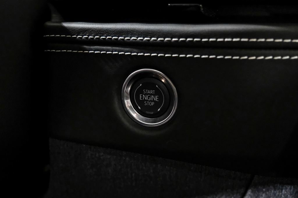 Used 2025 Cadillac Escalade Sport Platinum w/ LPO, Floor Liner Package image 18