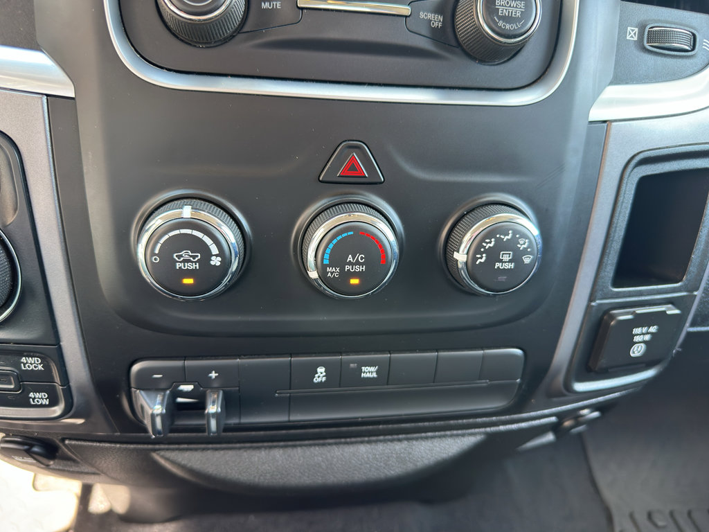 Used 2022 RAM 1500 Classic SLT w/ Protection Group AWD/4WD image 19