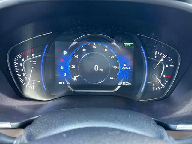 Used 2020 Hyundai Santa Fe Limited AWD/4WD image 23