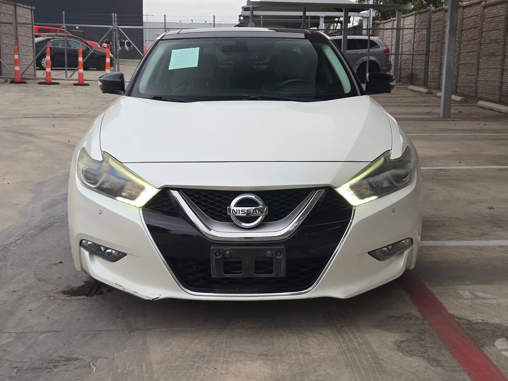 Used 2017 Nissan Maxima Platinum image 8