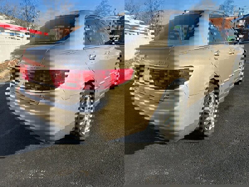 Used 2005 Honda Accord EX image 3