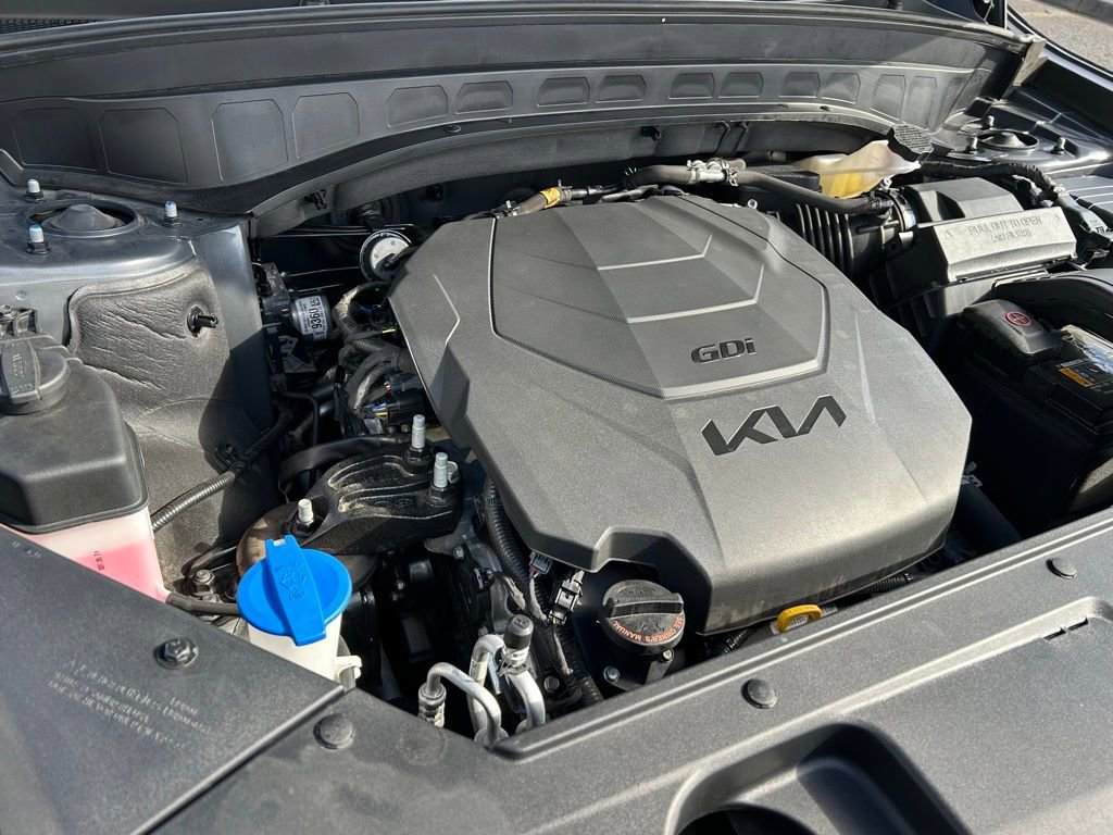 Used 2022 Kia Telluride SX w/ SX Prestige Package image 27